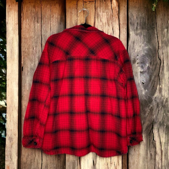 BC CLOTHING CO Women’s plaid button down- XL - Picture 5 of 7